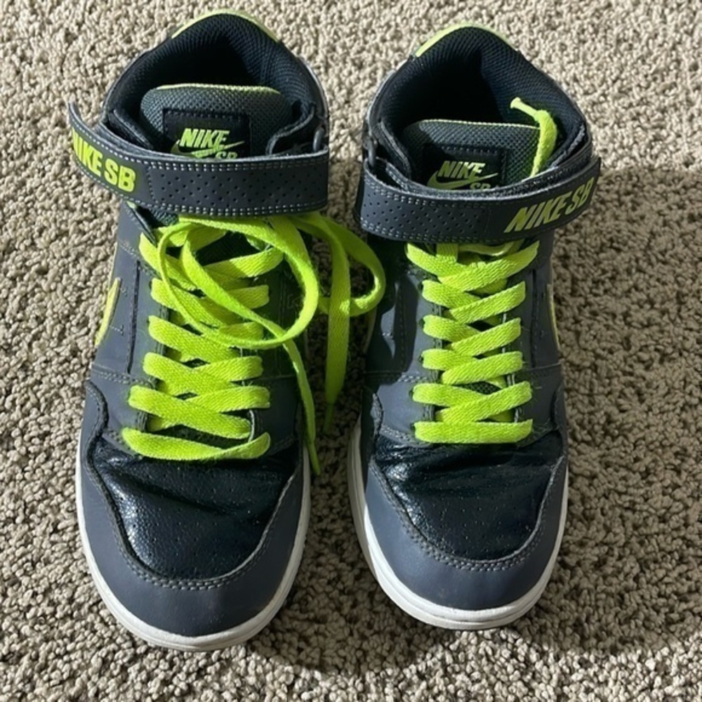 Children’s Nikes
